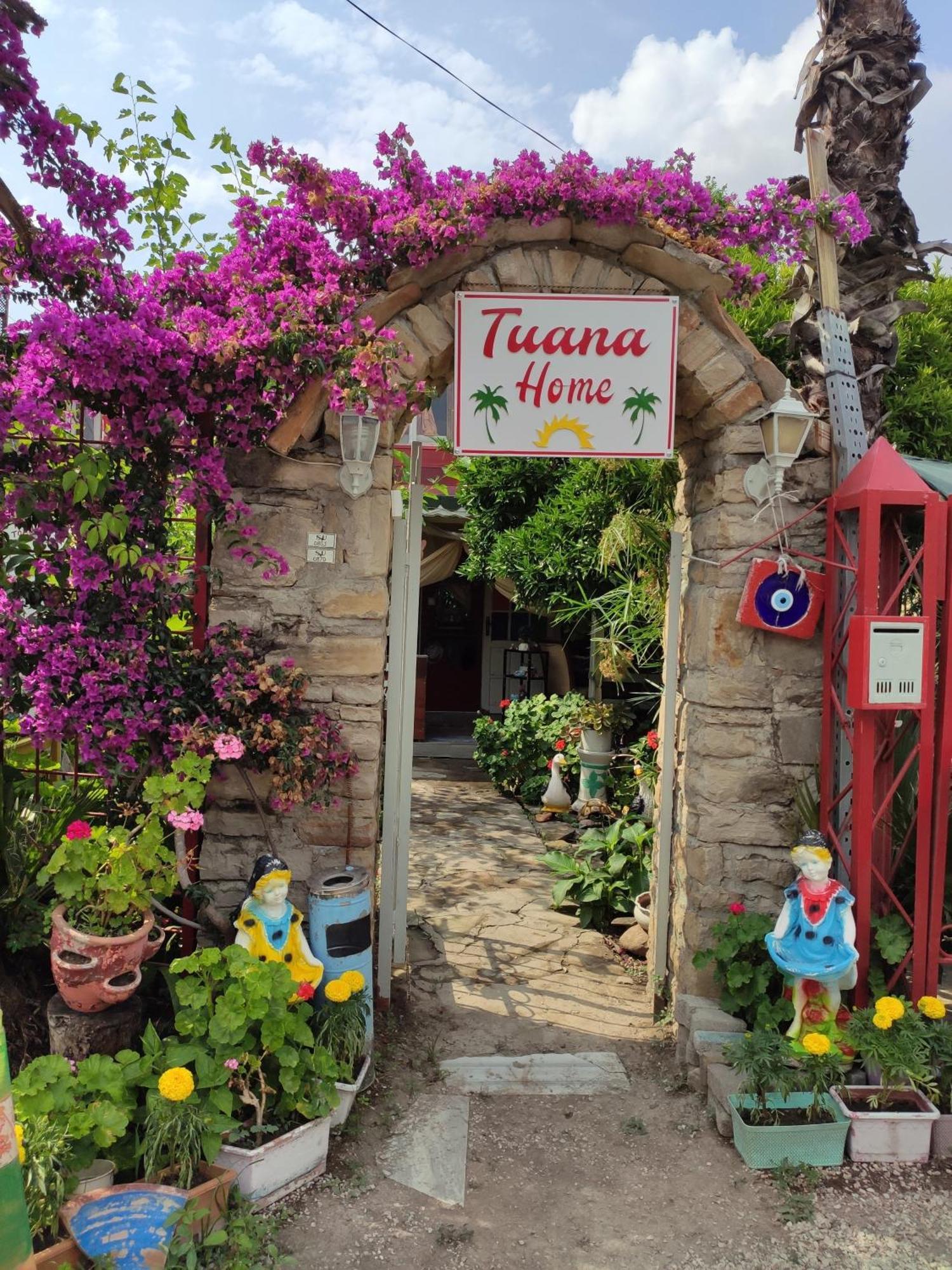 Side Tuana Garden Home Екстер'єр фото
